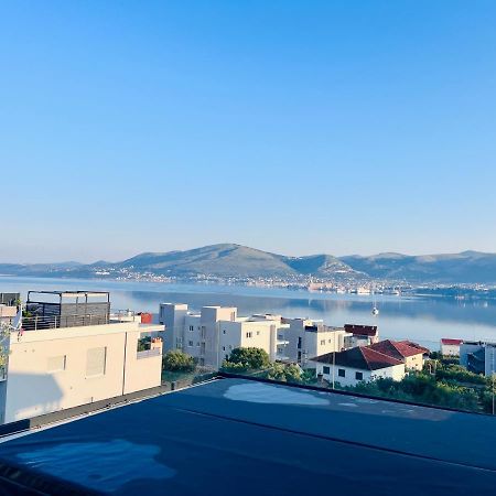 Appartamento Penthouse Maus Traù Esterno foto