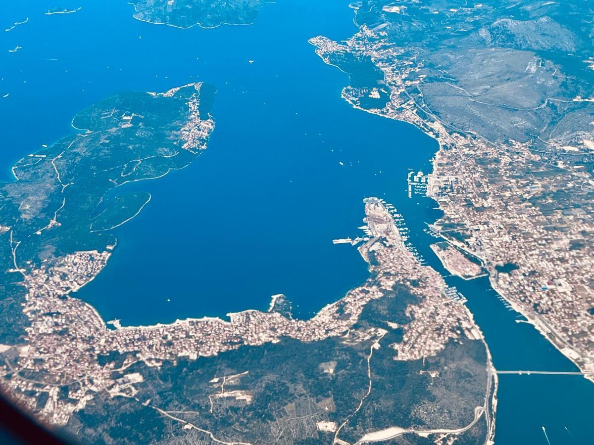 Appartamento Penthouse Maus Traù Esterno foto
